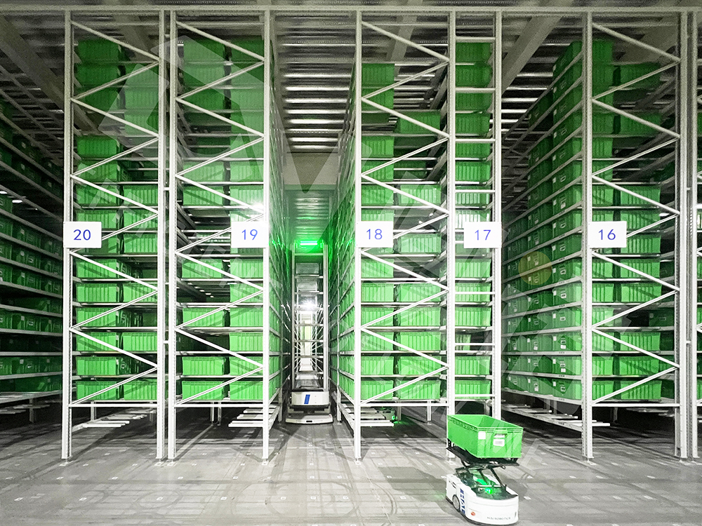 料箱機器人大小車智能立體庫項目